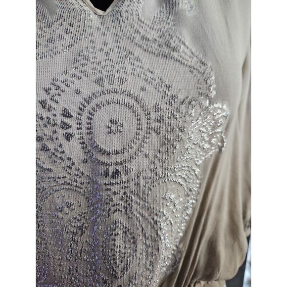 Chico's Women's Taupe Silk & Silver Metallic Ombré Embellished Sheer Blouse Sz 1 - Picture 4 of 9